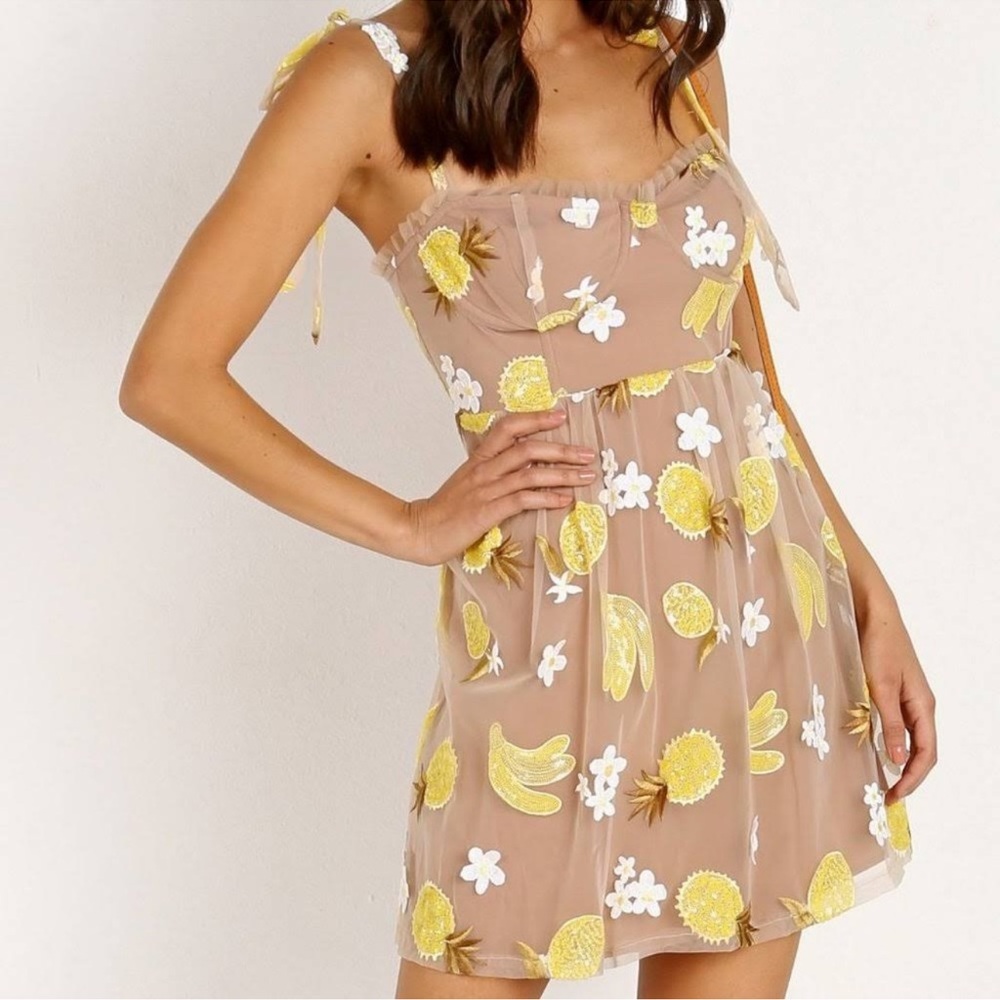 For love and lemons dress